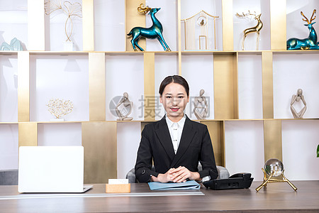 前臺(tái)服務(wù)人員在會(huì)展服務(wù)中的關(guān)鍵作用與職責(zé)